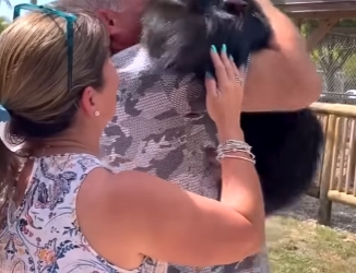 I2203003 Love knows no species ❤️ (Part 2)